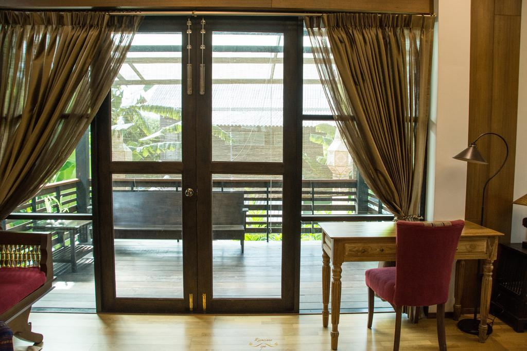 Risasinee Spa & Resort Nan Exterior foto