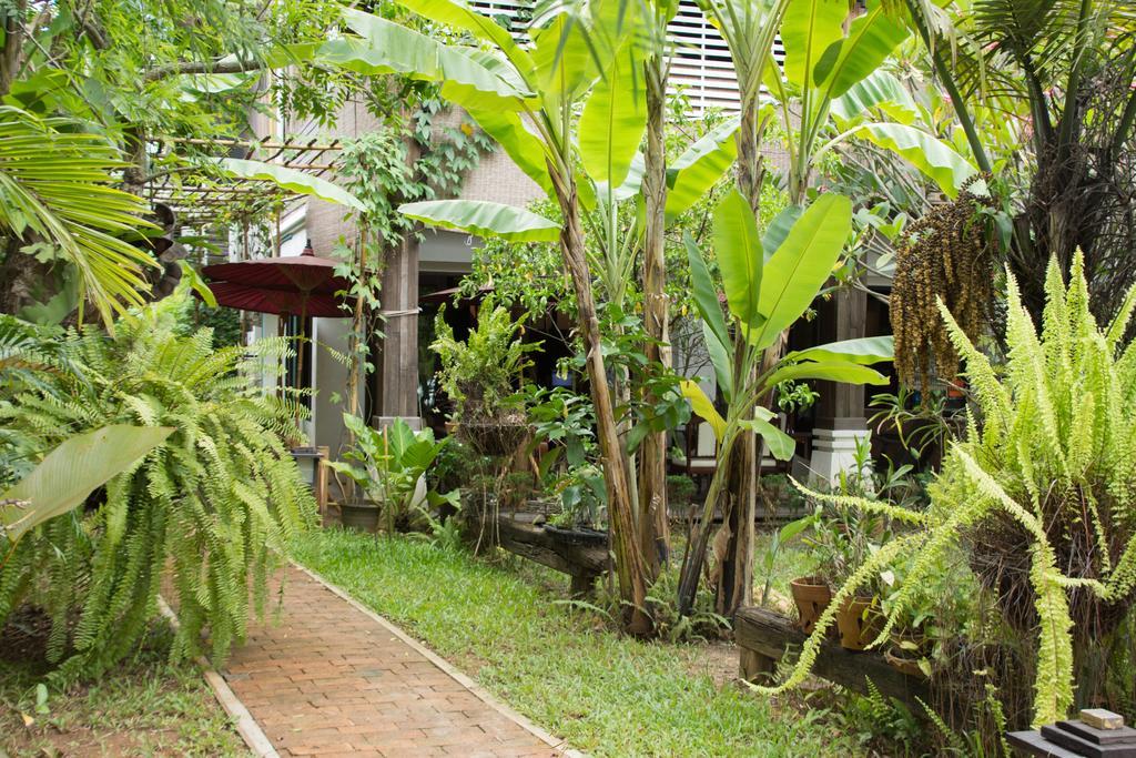 Risasinee Spa & Resort Nan Exterior foto